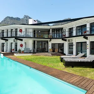  Gasthof Neighbourgood 1st Crescent Südafrika