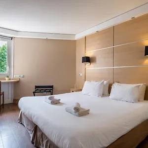https://hotel-novel-restaurant-la-mamma.hotels-rhonealpes.com